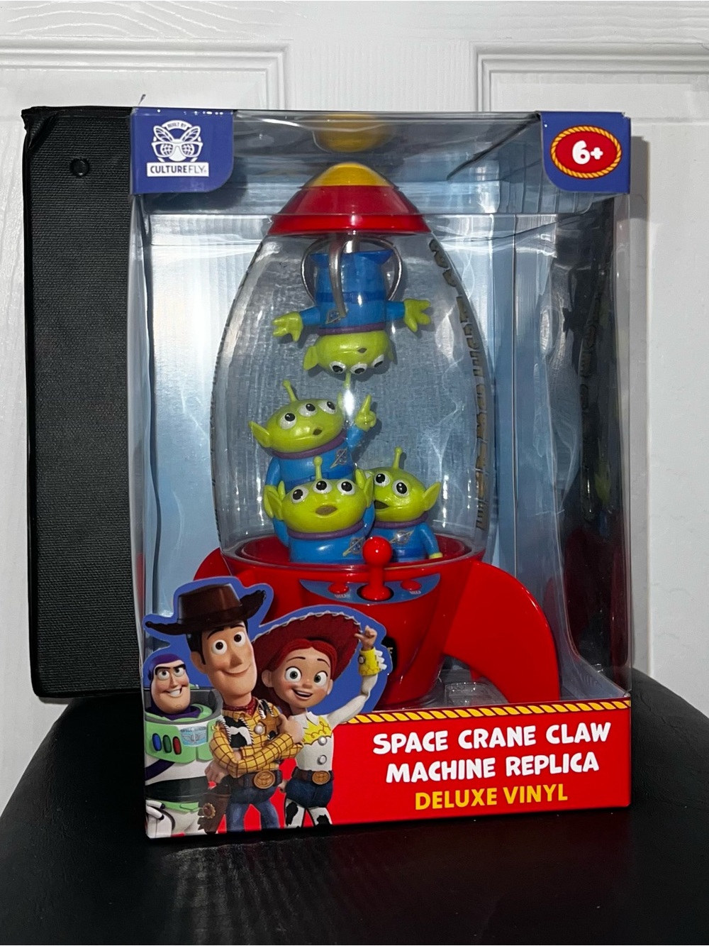 Space Crane Claw Machine Deluxe Vinyl Toy - Red with Green Aliens Toy Story 5
